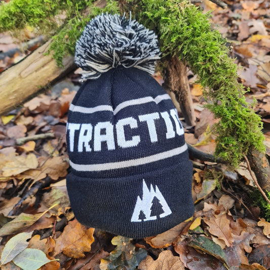 Traction bobble hat